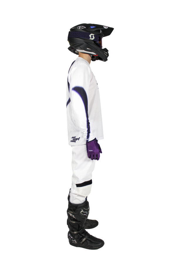 25-TECHNO • WHITE – Image 7