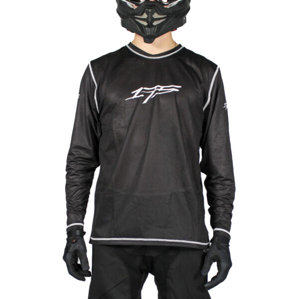 25-CLASSIC • BLACK